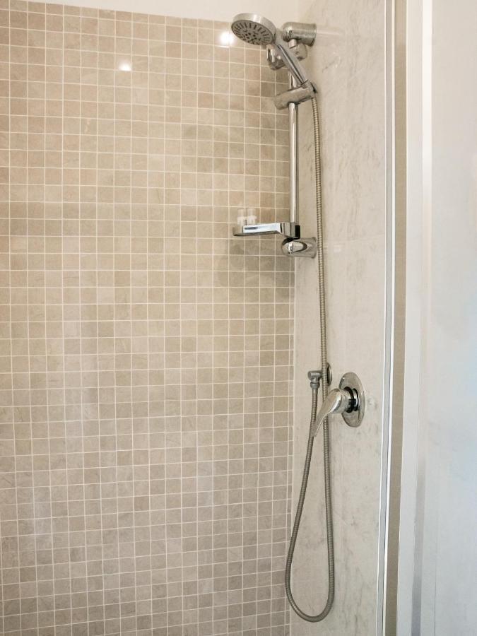 Dea Tiburtina Guest house Rome